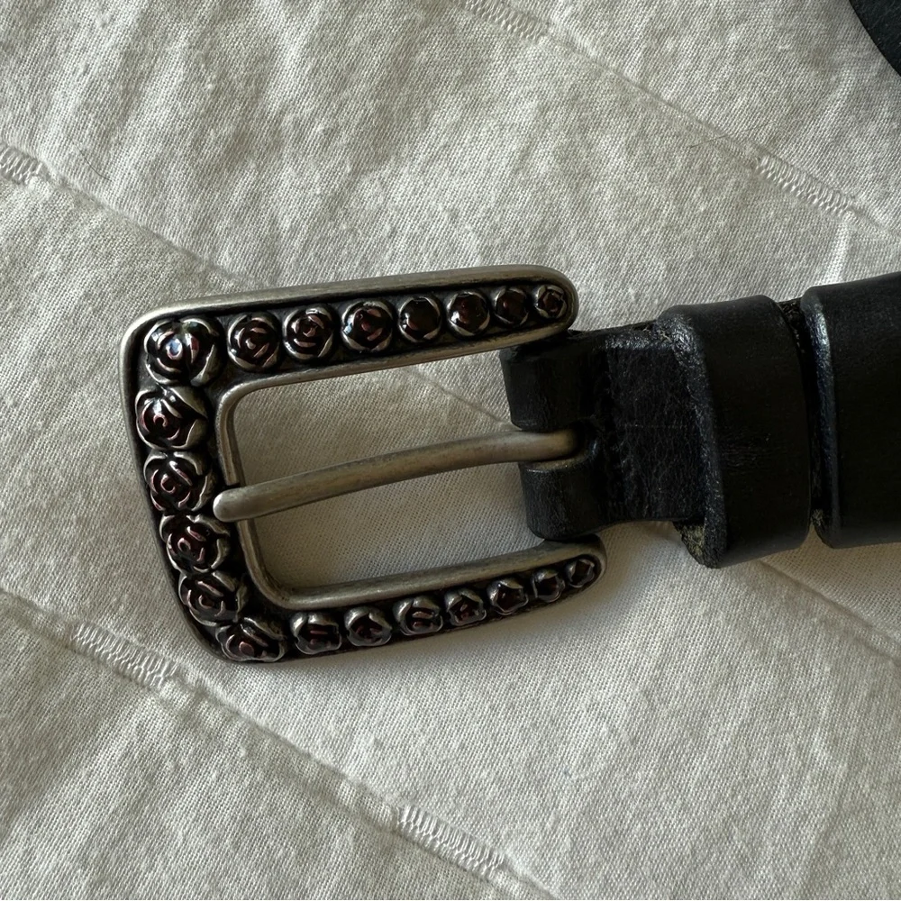 Martin Dingman bridle Leather Belt black rose buckle silver size 38